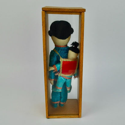 Vintage China Chinese Mom Mother & Baby Child Doll In Shadowbox