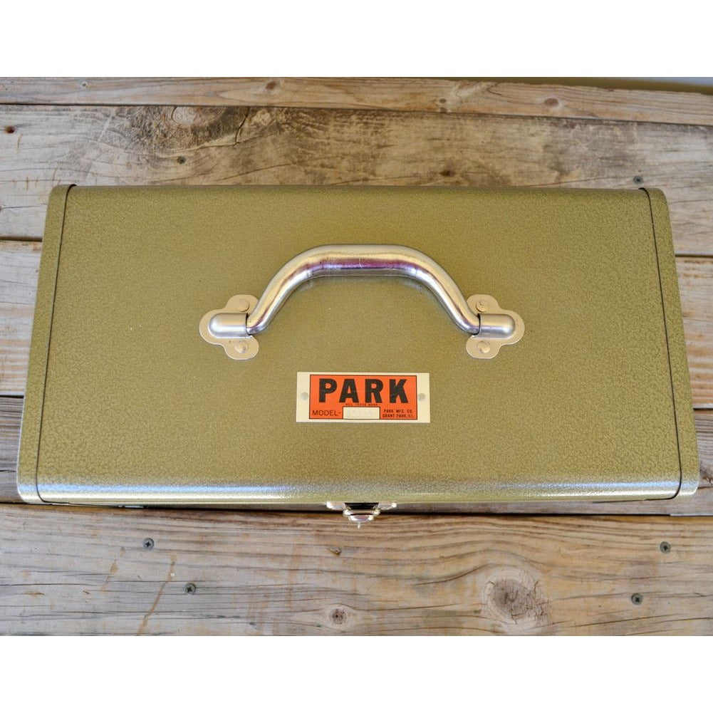 Vintage Park Model 83333 Tool Tackle Box Metal Green EXCELLENT CONDITION!