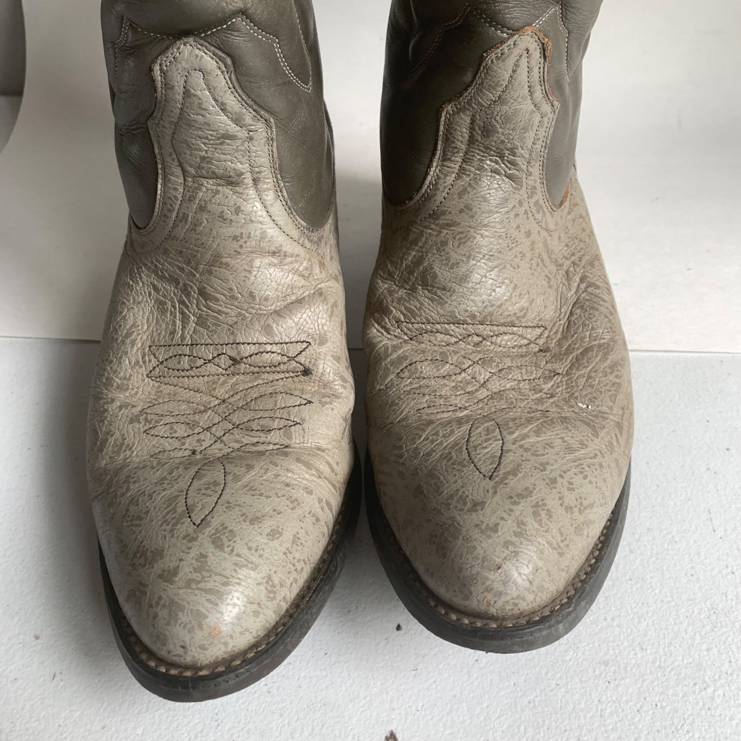 Vintage Gray Men's Leather Cowboy Boots Size 10 D
