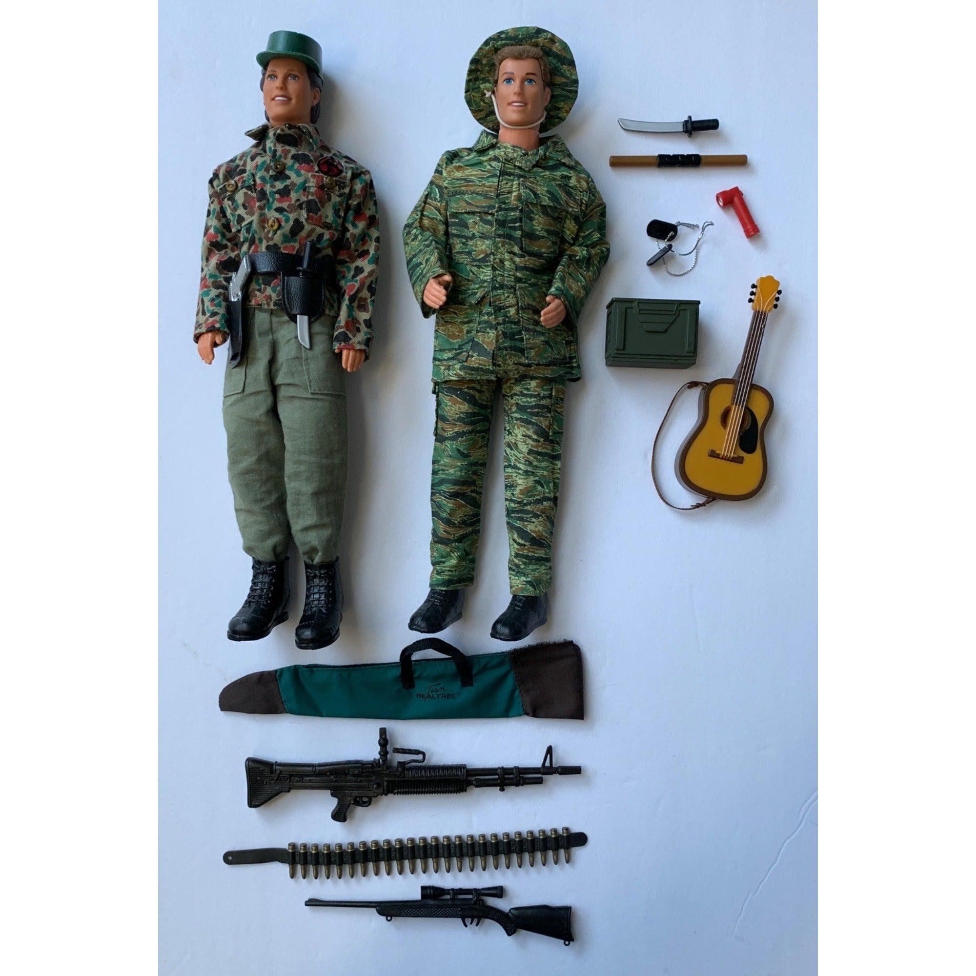 Lot of Vintage GI Joe Dolls & store Accessories