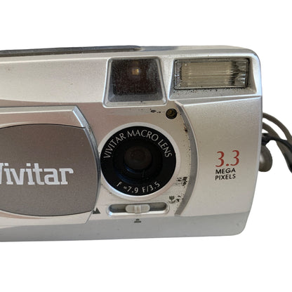 Vivitar ViviCam 3705 Camera with Case UNTESTED AS IS