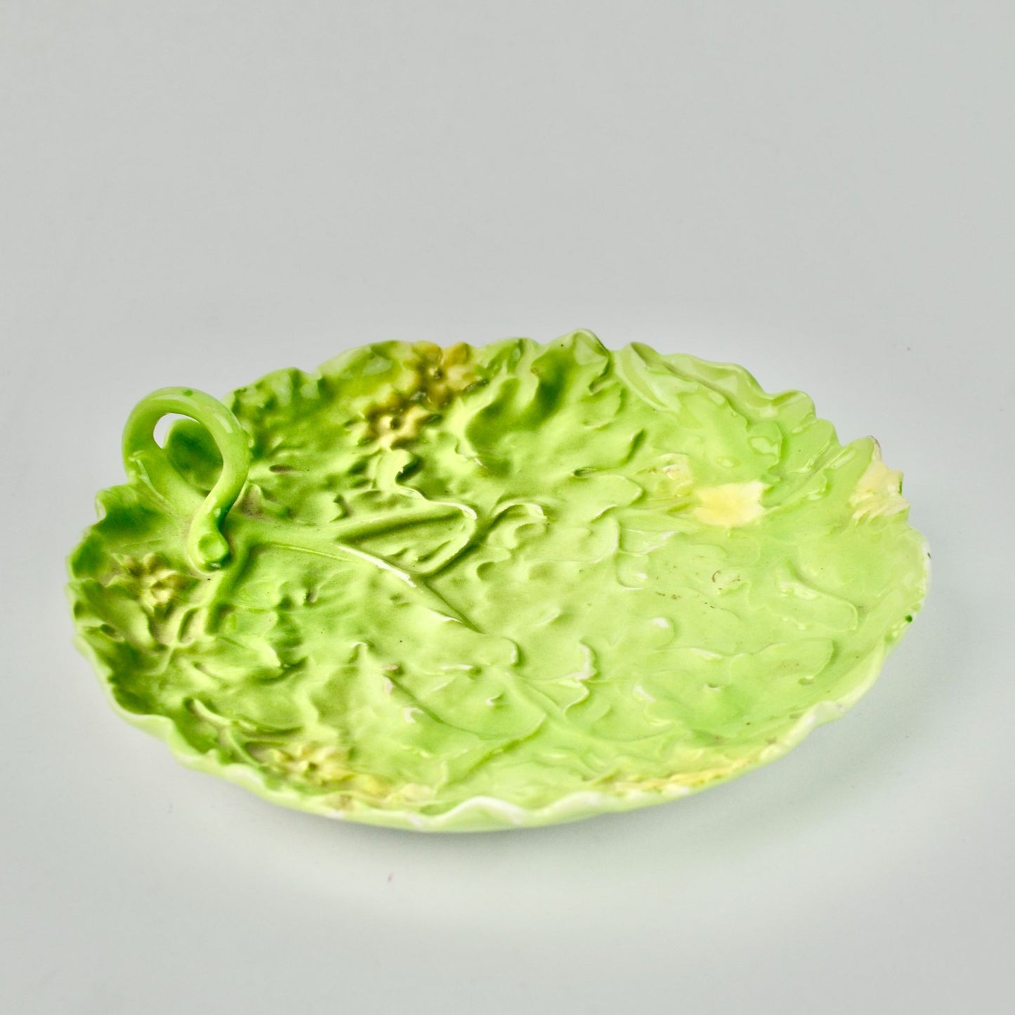 Royal Bayreuth Cabbage Leaf Dish Handled Vintage Floral