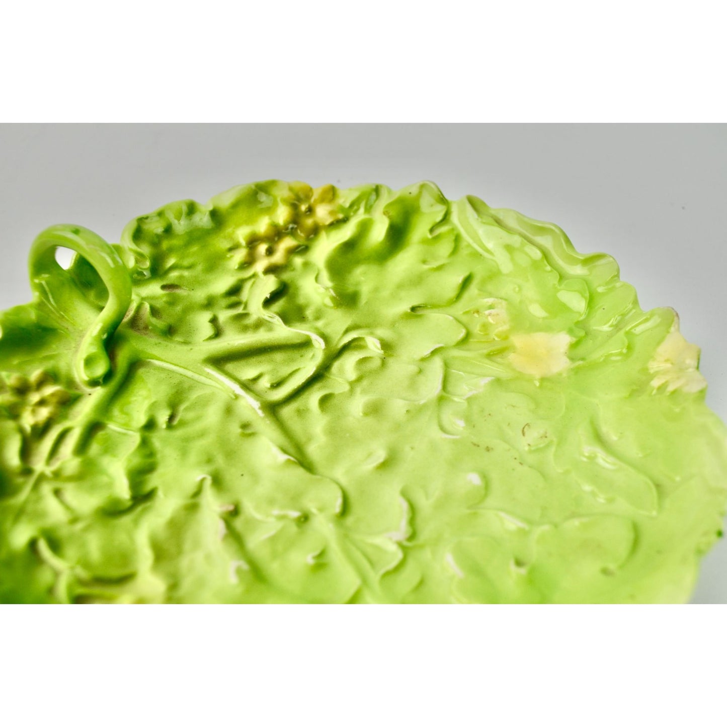 Royal Bayreuth Cabbage Leaf Dish Handled Vintage Floral