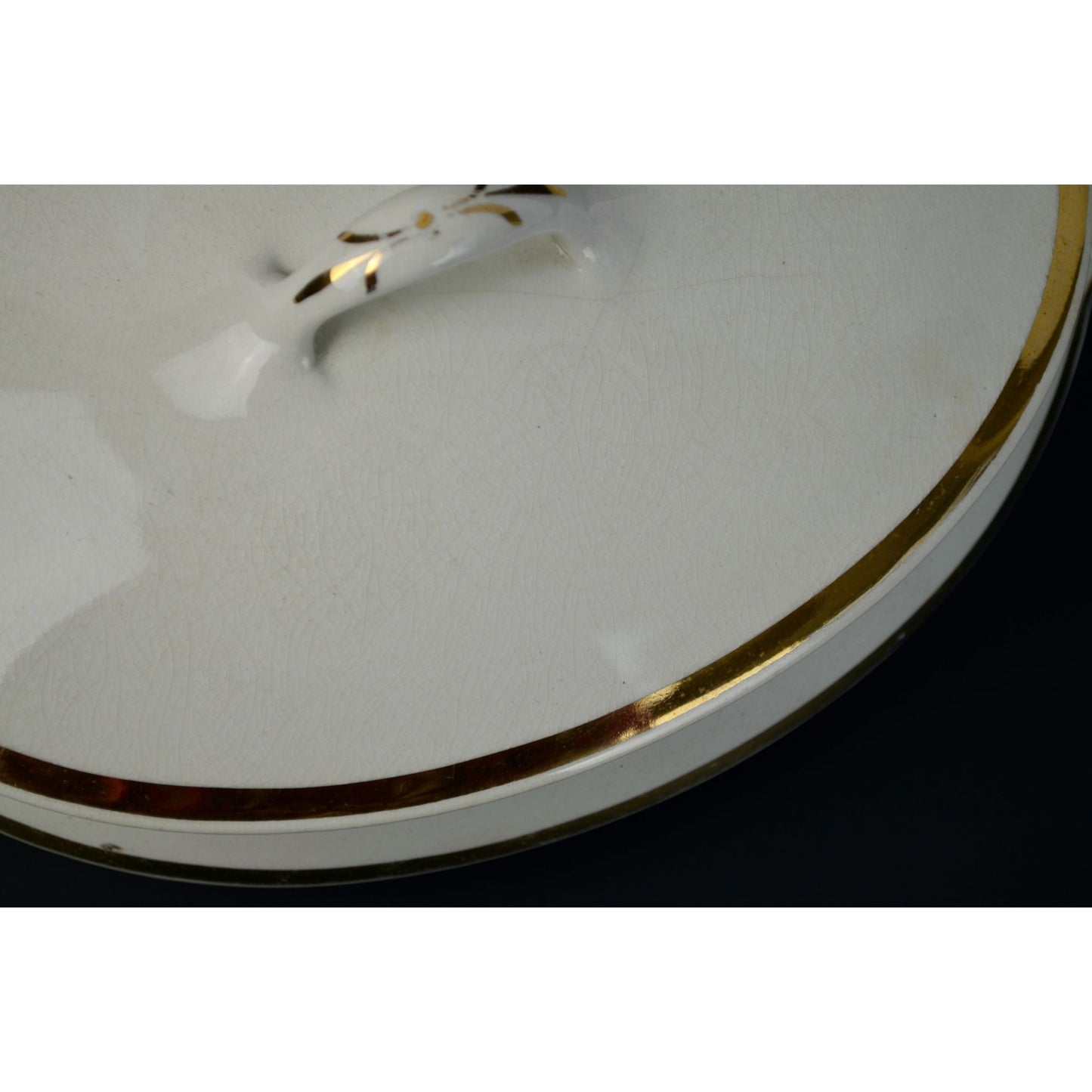 Homer Laughlin Empress Oval Gold Trim White Cream Lidded Serving Dish