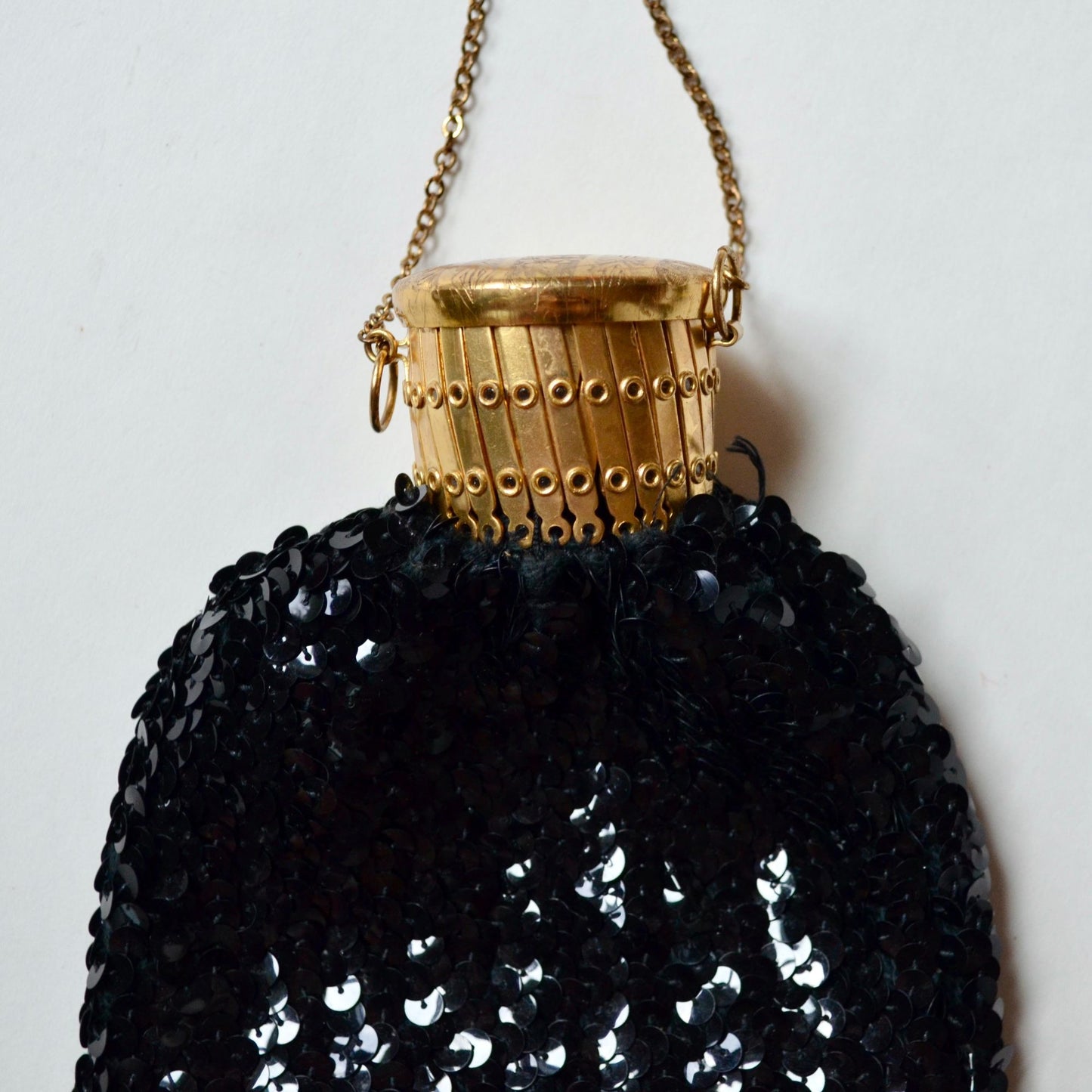 Art Deco Black Sequin Beggar's Bag Purse Accordion Gate Closure Chain Strap