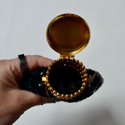 Art Deco Black Sequin Beggar's Bag Purse Accordion Gate Closure Chain Strap