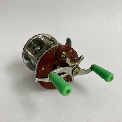 Vintage Penn-Peer No. 109 Casting Reel Fishing Level-Wind Saltwater WORKS!