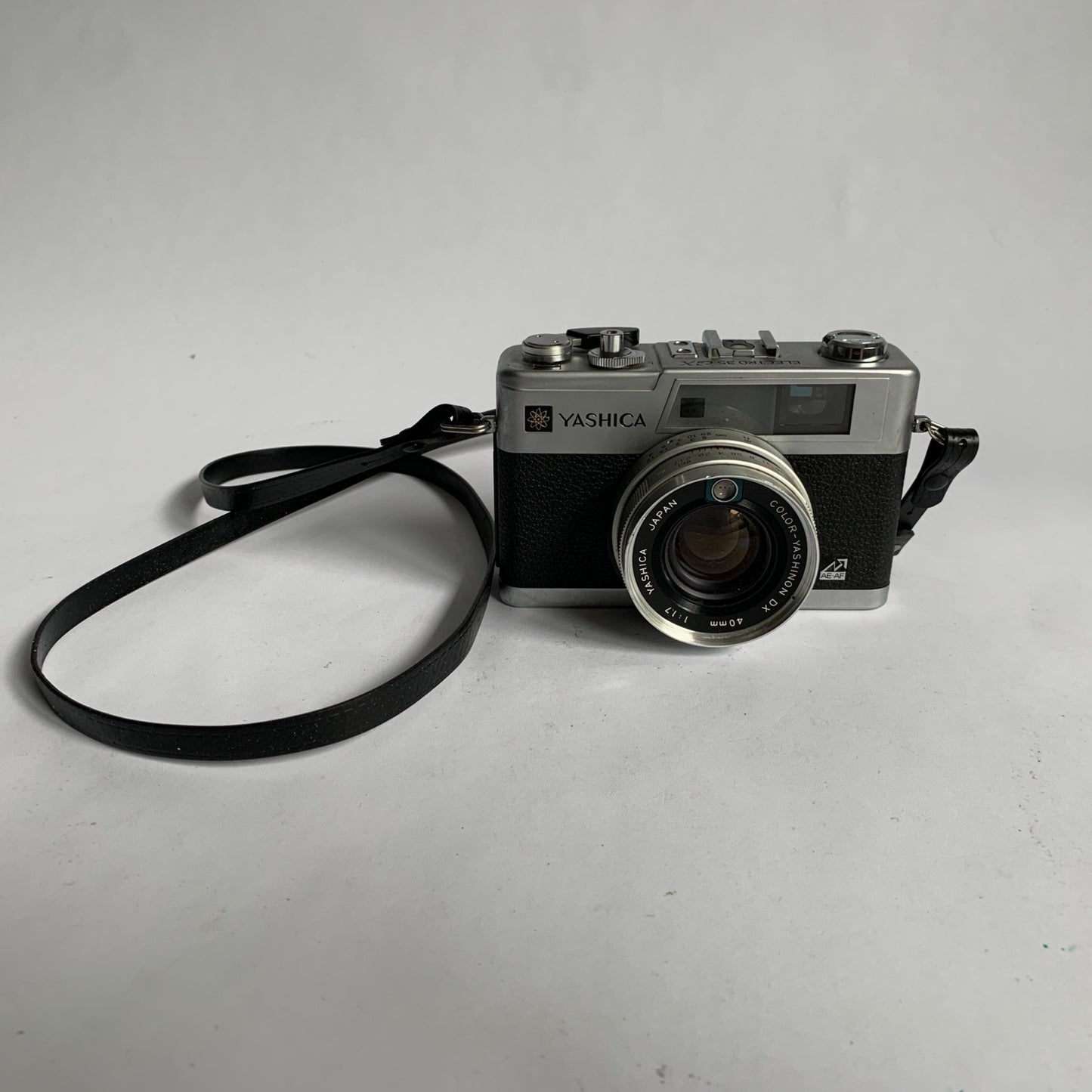 Yashica Electro 35 GX Camera Silver Black AS IS UNTESTED