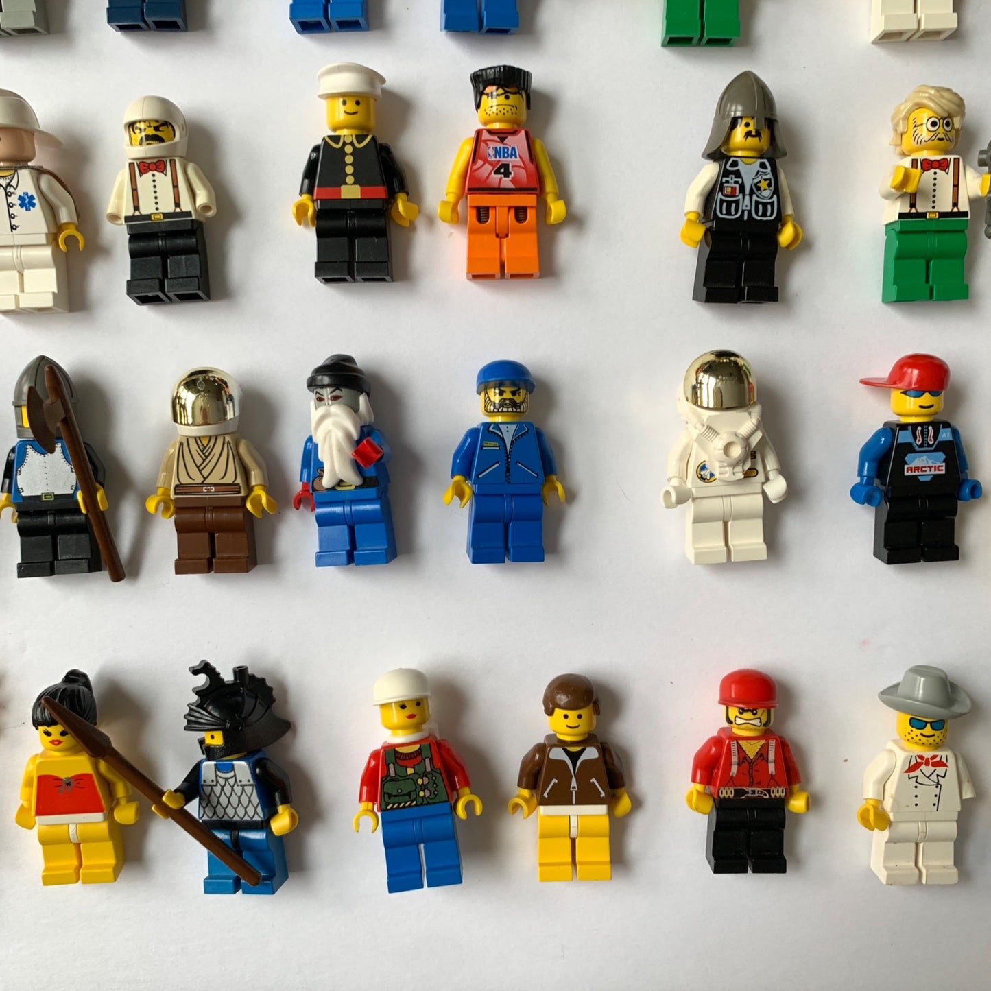 Lego Minifigures LARGE Lot of 88 Vintage