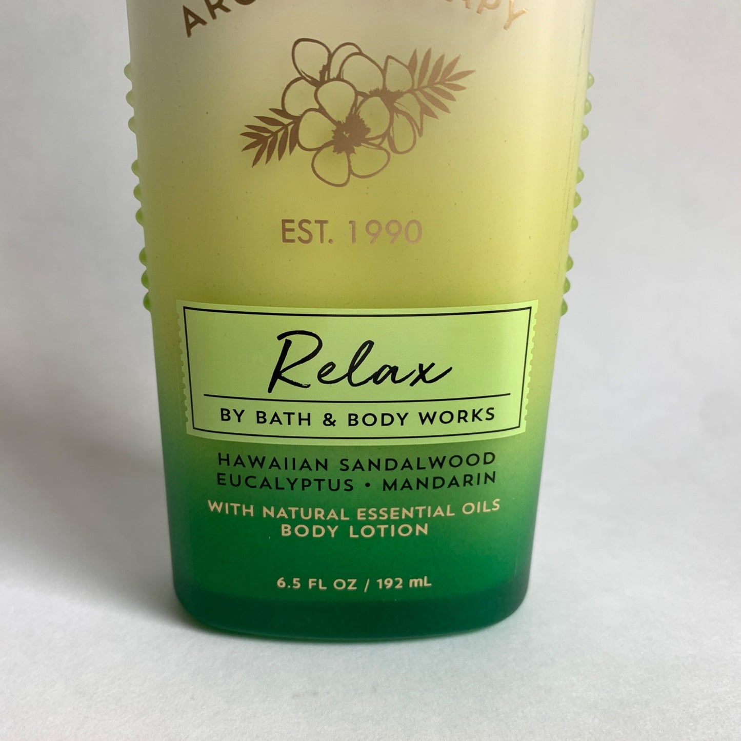 Bath & Body Works Relax Aromatherapy Body Lotion Hawaiian Sandalwood Eucalyptus Mandarin