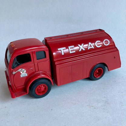 Vintage Ertl Texaco 1949 White Tilt Cab Tank Truck Coin Bank w/ KEY!