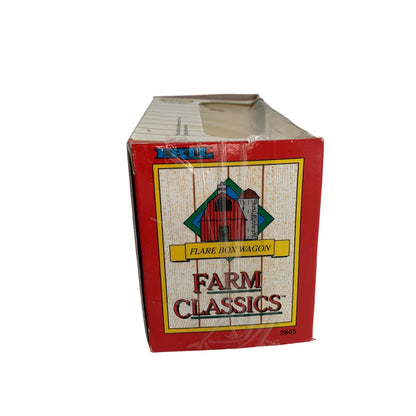 Ertl Farm Classics Flare Box Wagon Vintage New