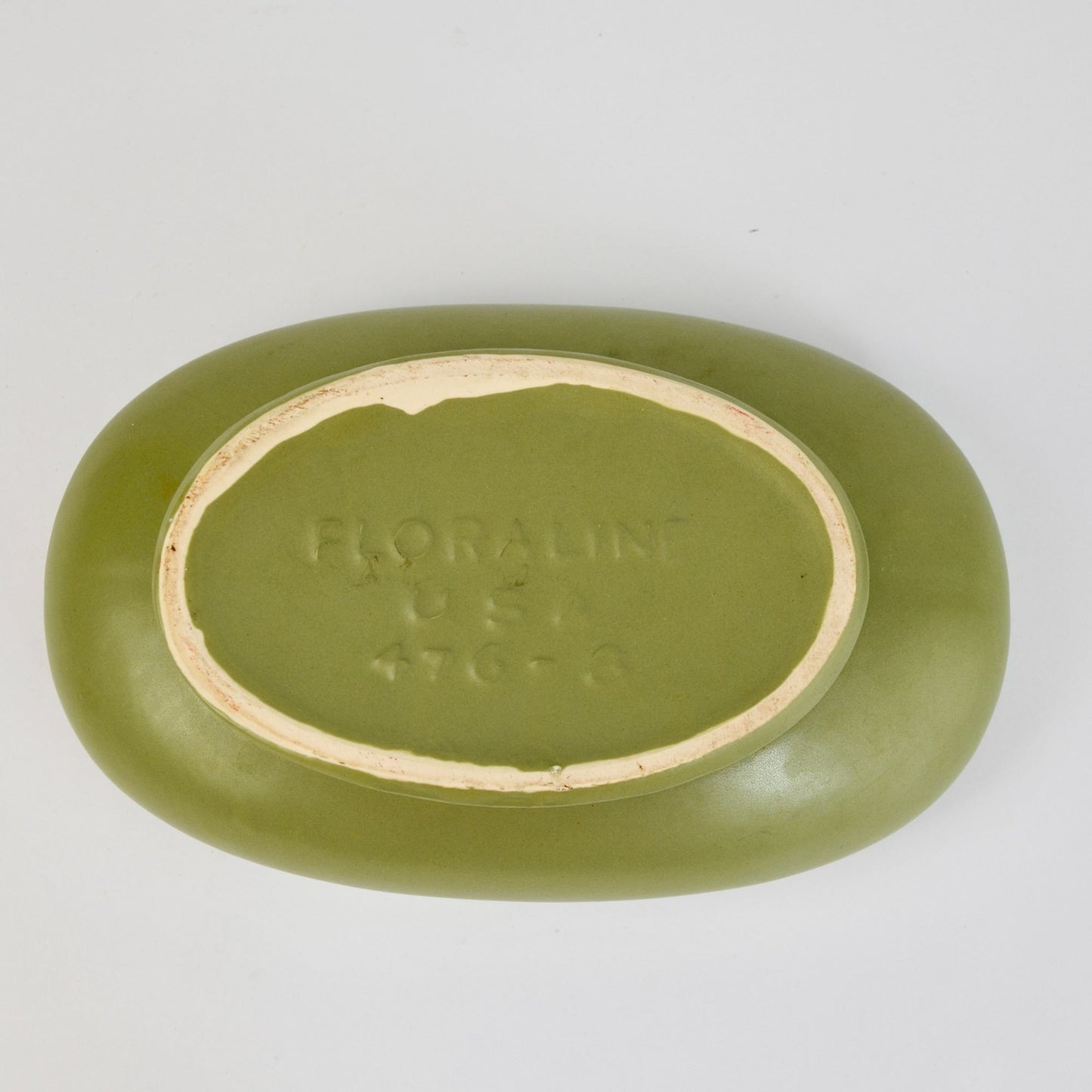 Floraline USA 476-8 Avacado Green Footed Oval Planter