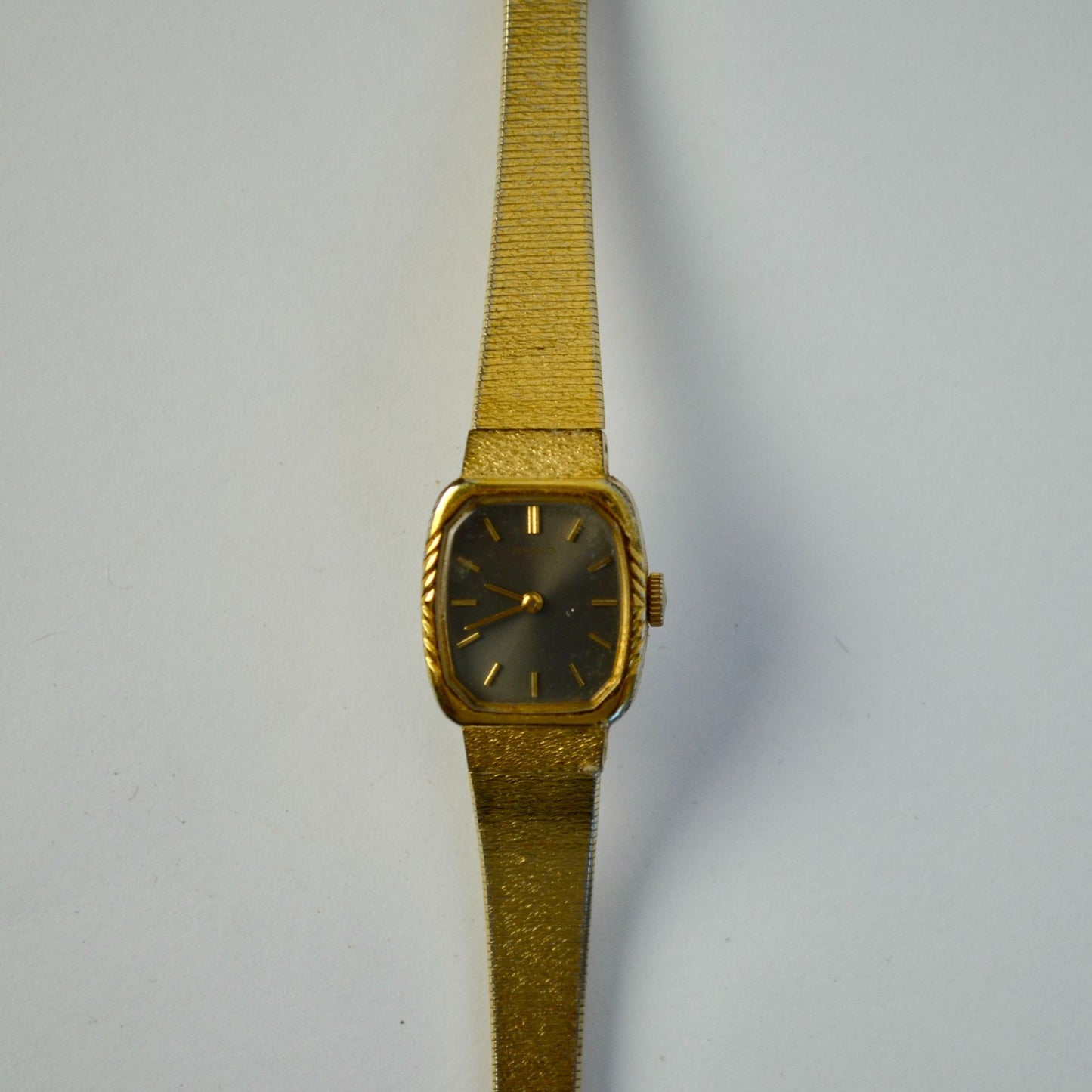 Seiko 1100-5509 Japan Gold Women's Dress Watch Missing Chain Untested