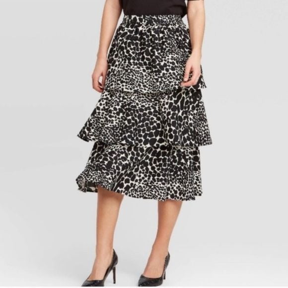 NEW Who What Wear Swirling Leopard Skirt