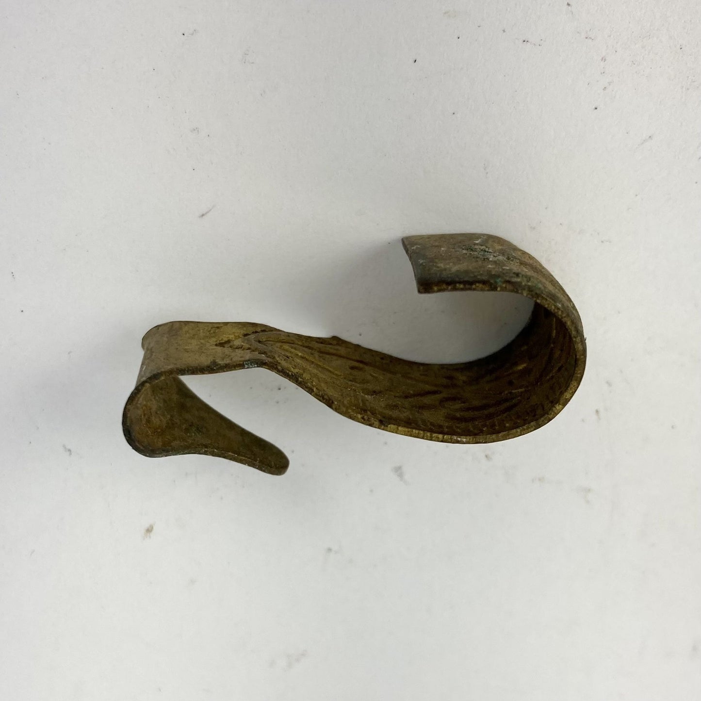 Antique Victorian Brass Picture Rail Hook Ornate Molding Hook Hanger Vintage