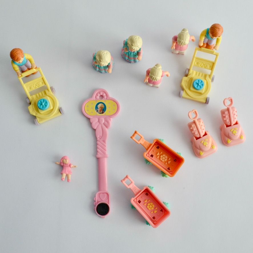 Fisher Price Precious Places Miniature Figures & Accessories Lot Vintage Magnetic w/ Key