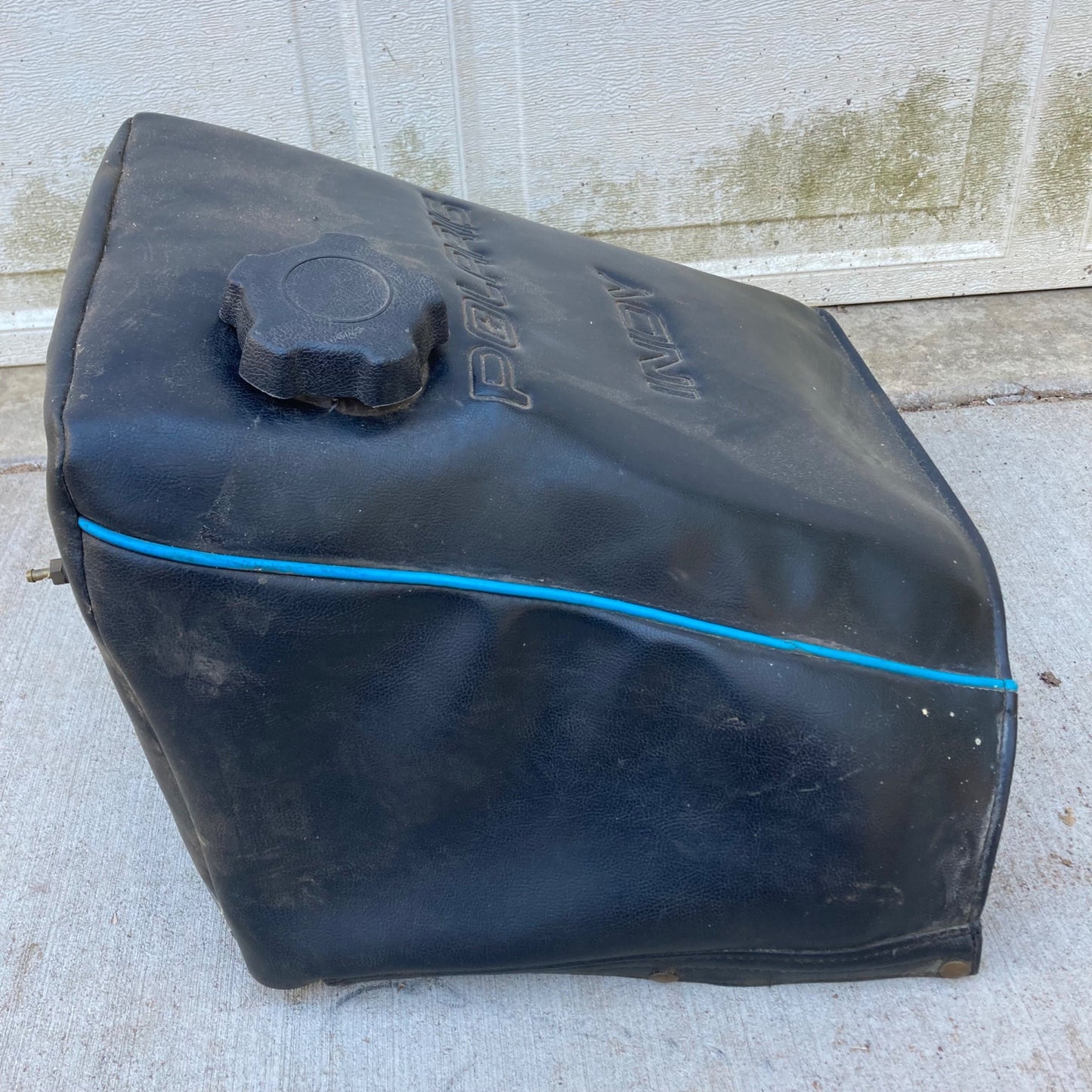 Vintage Polaris Indy Snowmobile Gas Tank & Cover 400 500 600 440 1988