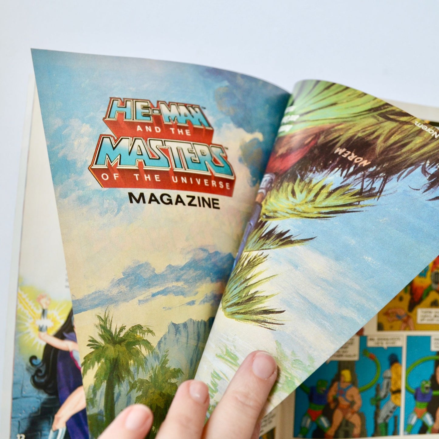 MOTU He-Man Magazine Fall 1987 WITH POSTER Skeletor