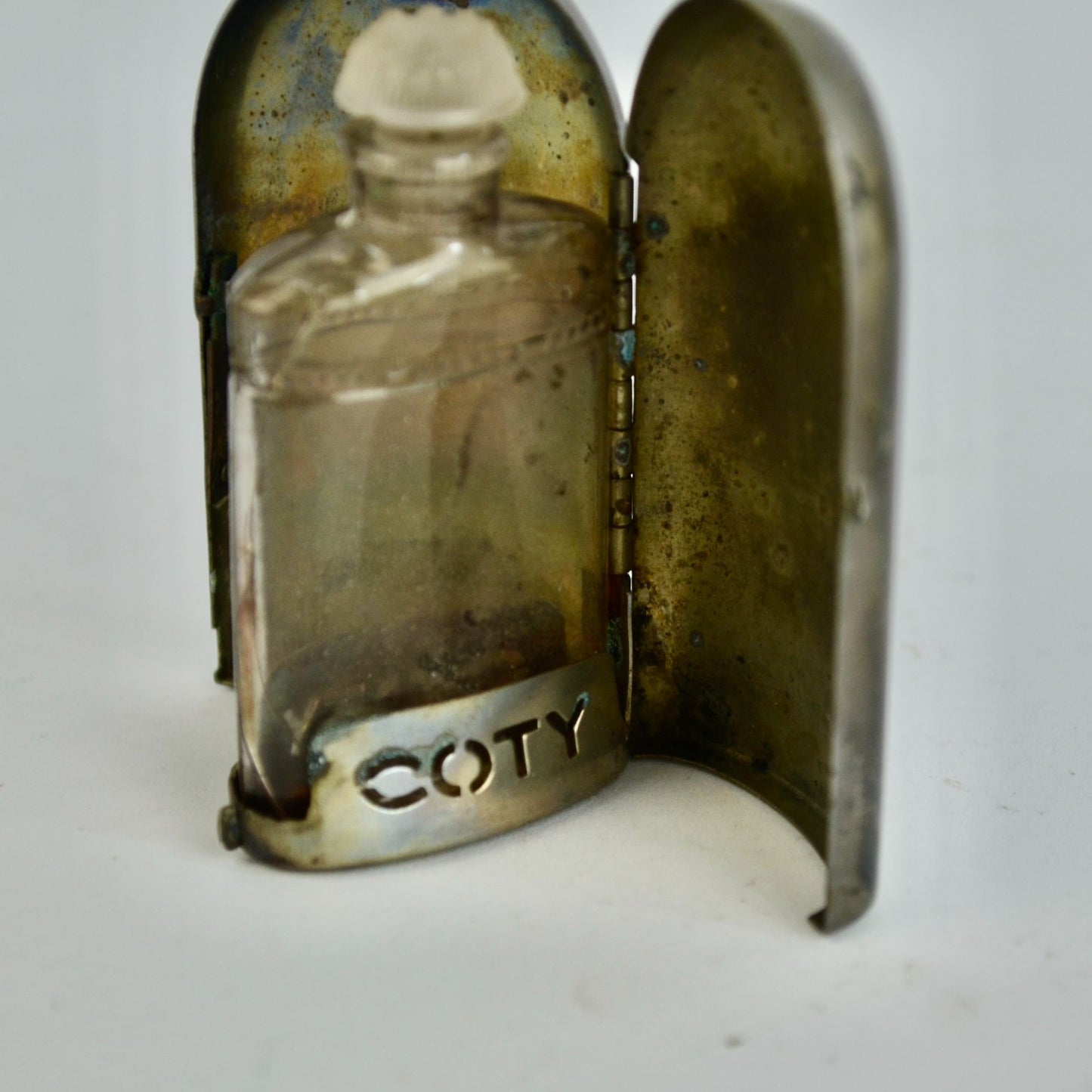 Vintage Antique Coty Silver Casket Perfume Case with Glass Bottle (Cracked)