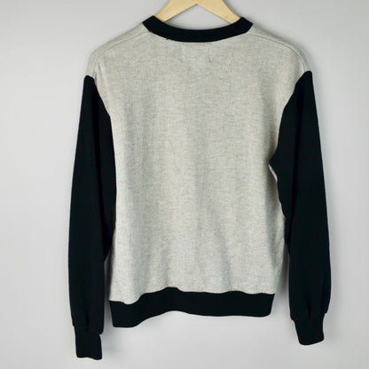 1980s Wilson Men's Black Heather Gray Sweatshirt Vintage Pullover V Neck