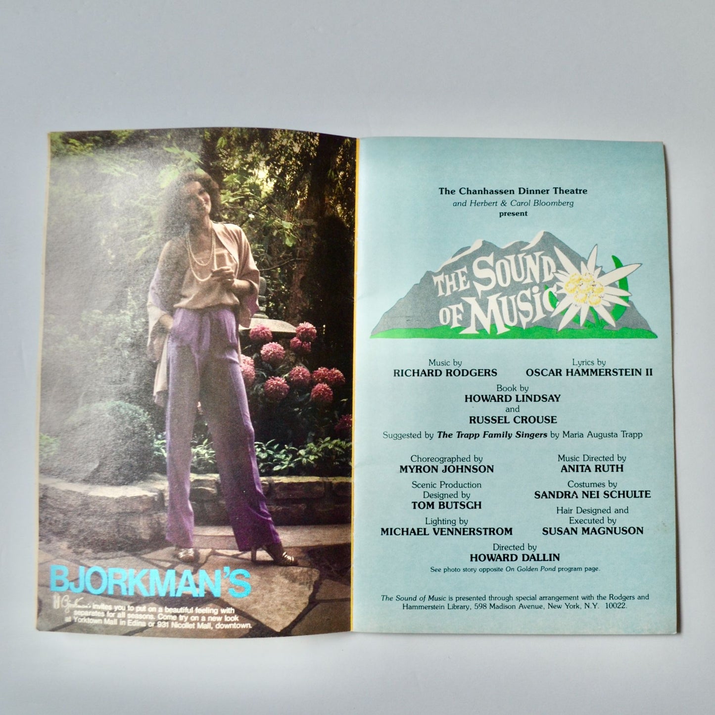 Chanhassen Playbill Volume 81 Number 3 Vintage