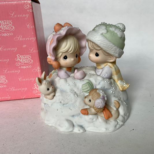 Precious Moments 879185 Up to Our Ears In A White Christmas Figurine MIB