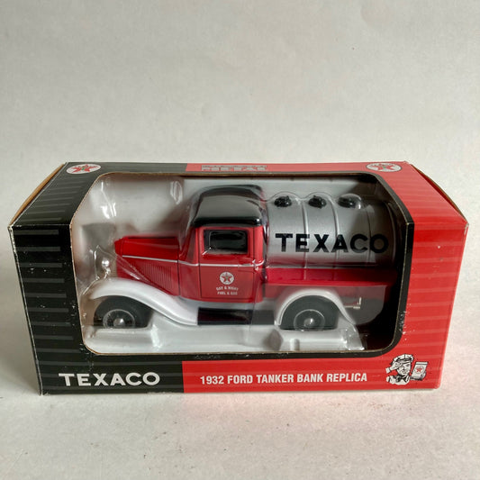 Texaco 1932 Ford Tanker Coin Bank Truck w/ KEY! by Kipp Bros. #26044