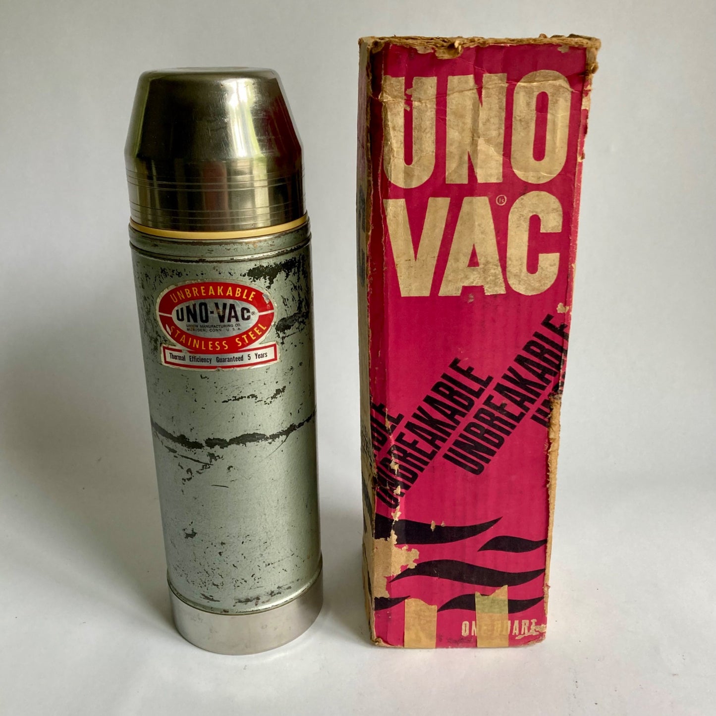 Vintage Uno-Vac 1 Quart Stainless Steel Hot/Cold Thermos Vacuum Bottle