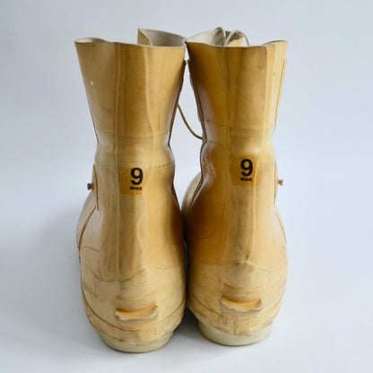 US Military Extreme Cold Weather Bunny Boots Size 9W Mickey Mouse USGI Army