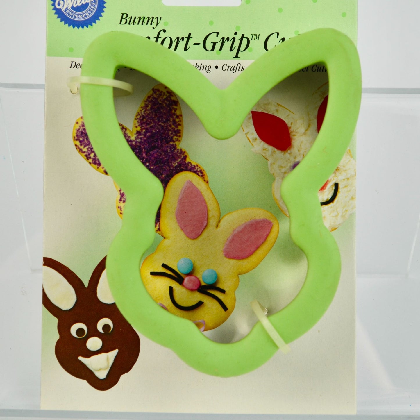 Wilton Bunny Comfort-Grip Cookie Cutter 2001 Vintage New Green