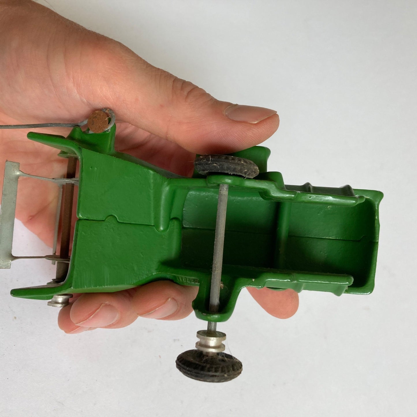 Vintage Lansing Slik-Toy No. 9823 Cast Aluminum Combine Green - Original