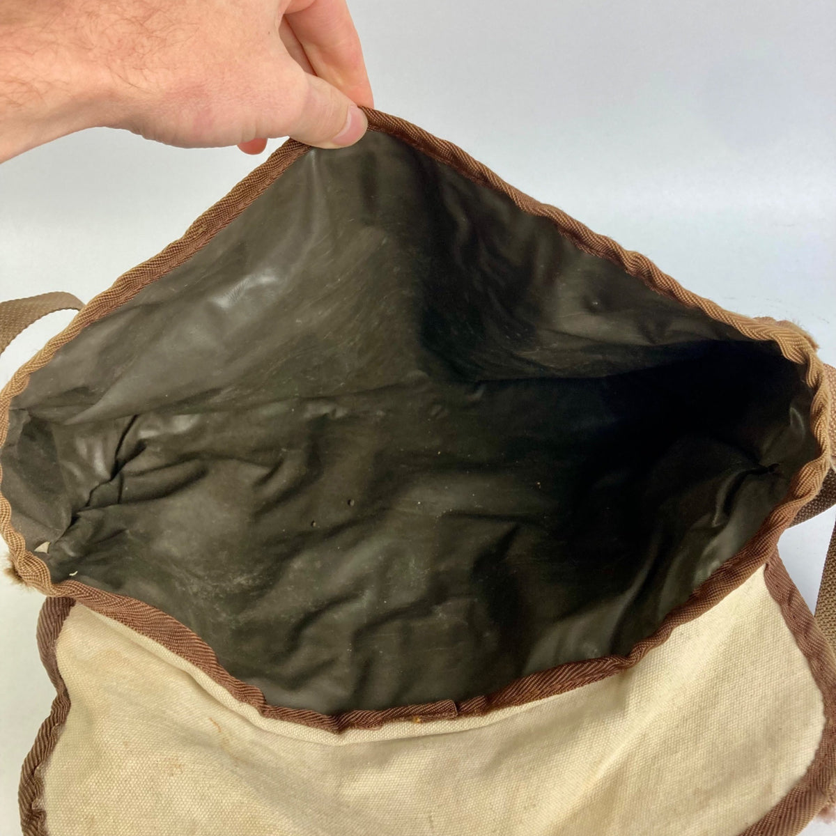 Vintage Frabill Alaskan Creel 14" Canvas