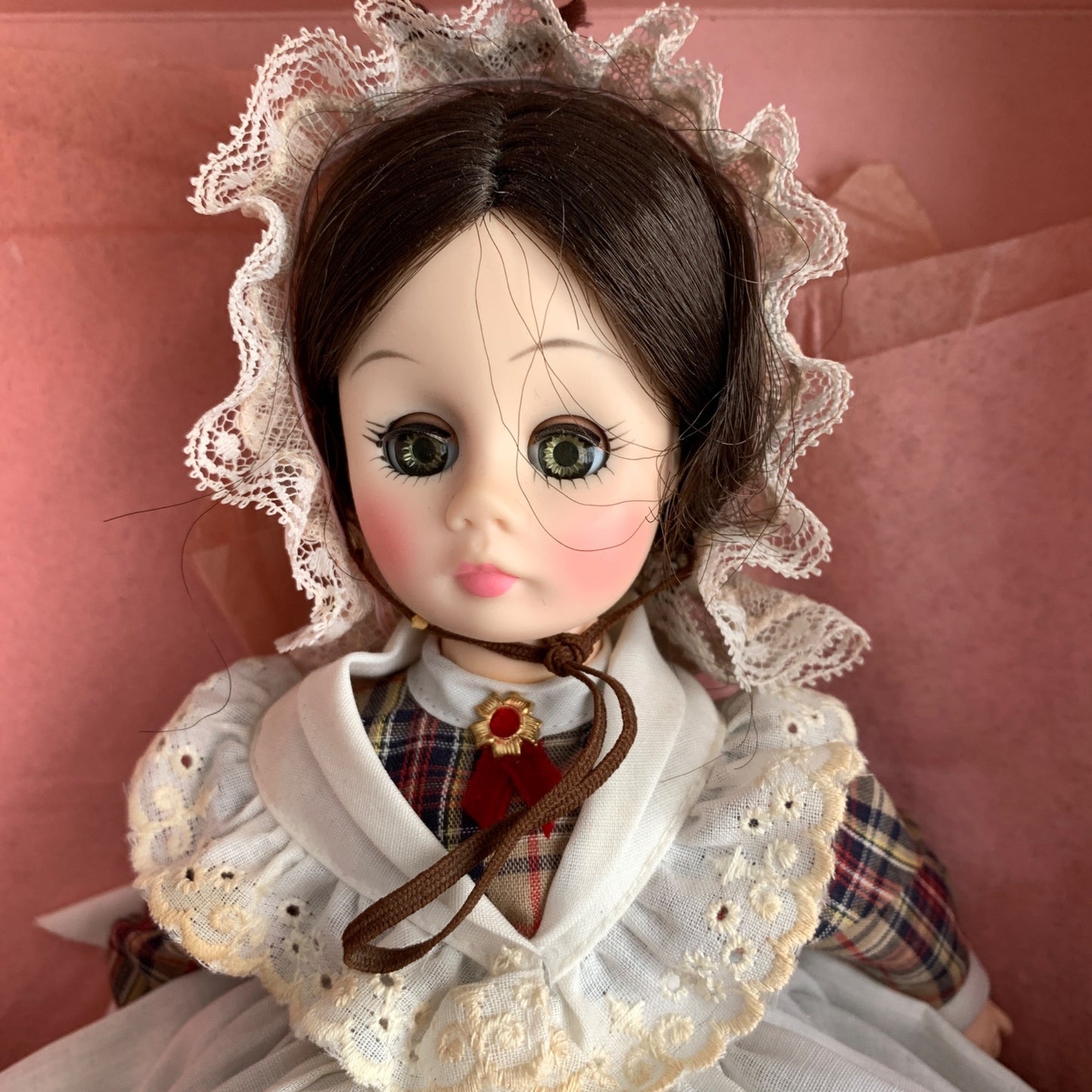 Madame Alexander Doll Marme 1224 In Original Box