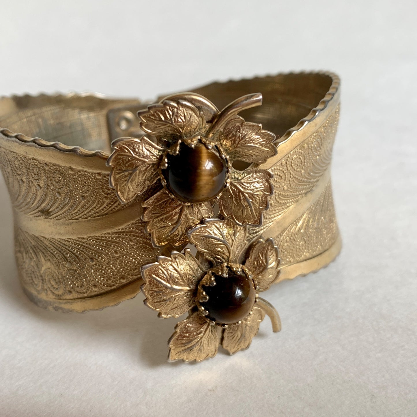Vintage Tigerstone Gold Toned Clamp Cuff Bracelet Leaf Floral
