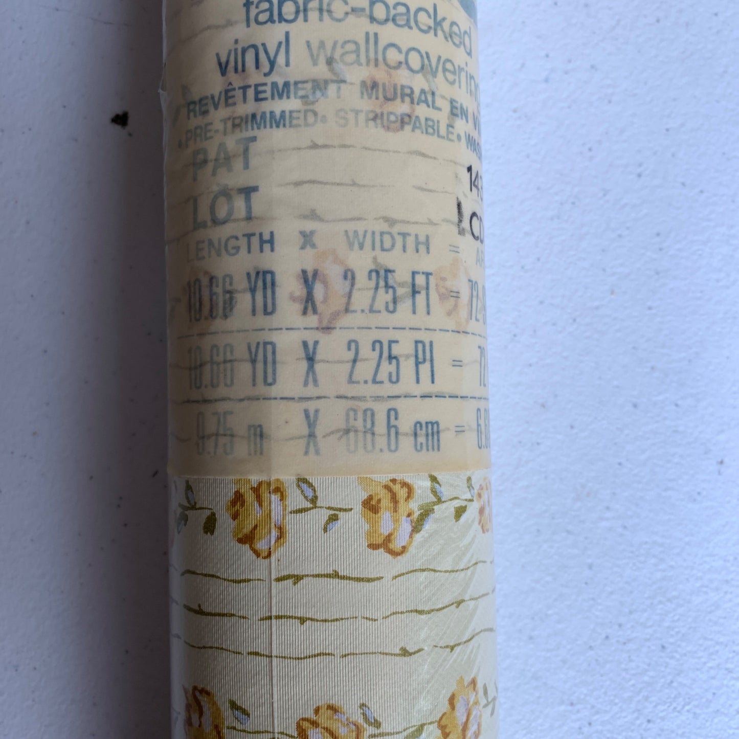 Borden Wall-Tex Fabric-Backed Vinyl Wallcovering Yellow Rose 72 SQ FT