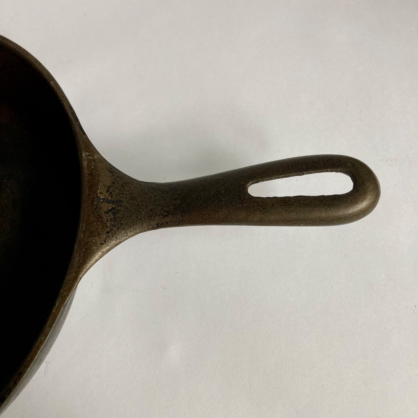 Vintage 9-3/4 Inch Cast Iron Skillet No. 7 A