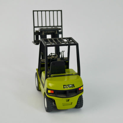 Clark CMP25 Diecast Forklift 1/20 Scale Toy Equipment