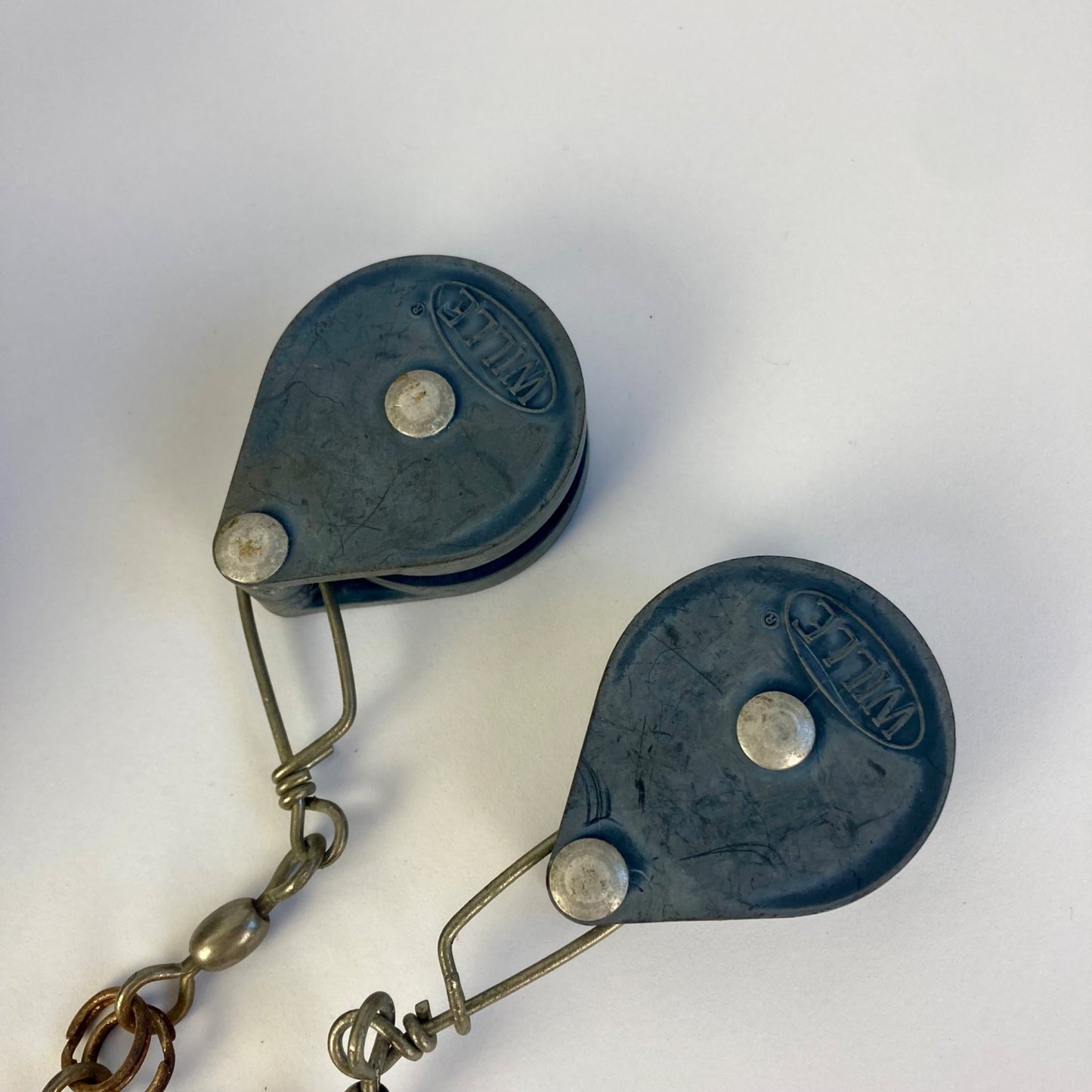 Lot Downrigger Accessories: Pair of Penn Swivel Matic Base