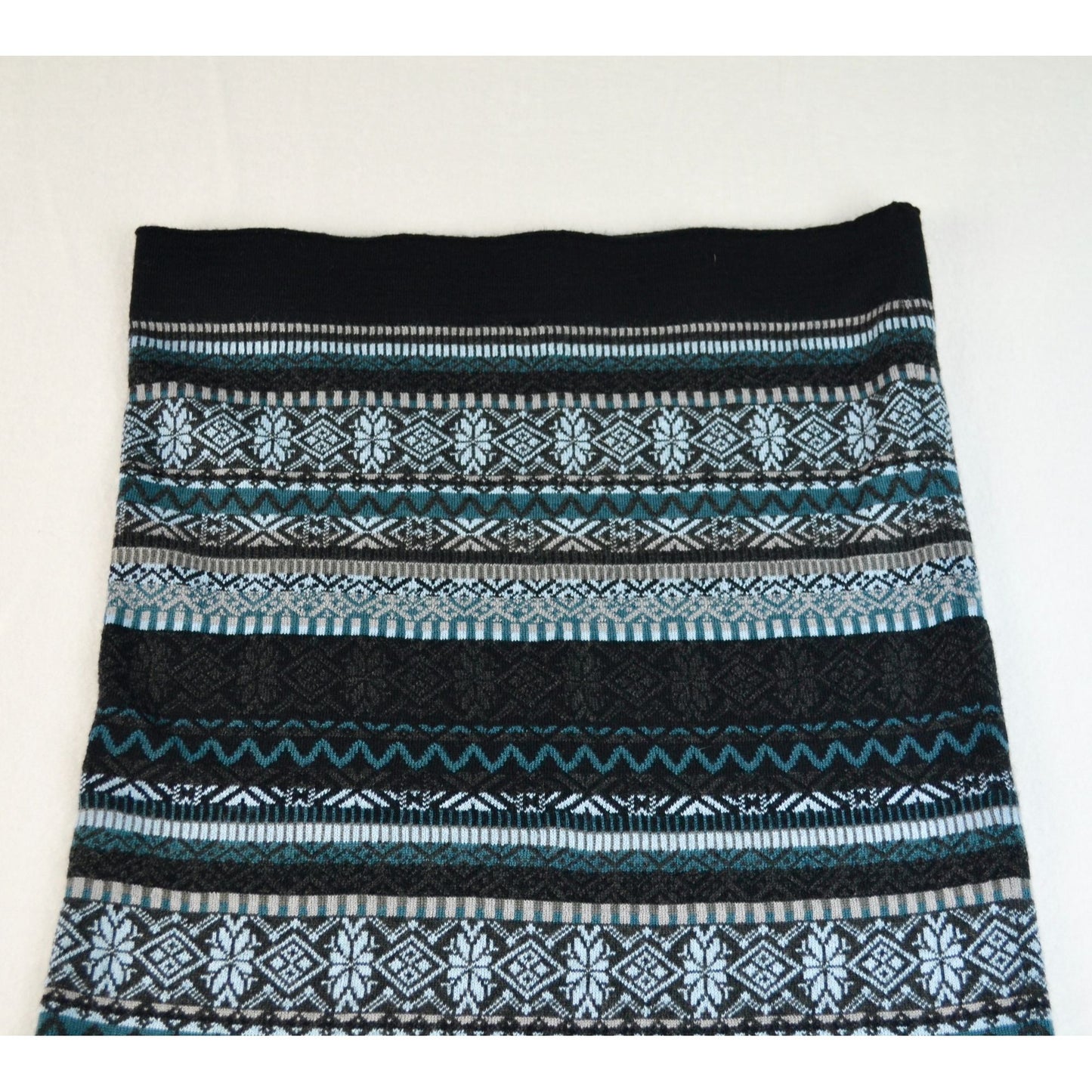 Icelandic Design Fair Isle Size Medium Women's Sweater Knit Skirt Wool Blend