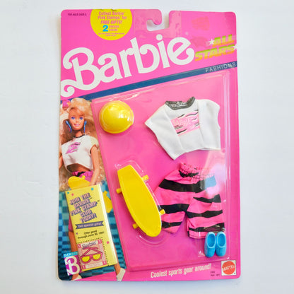 Mattel Barbie All Stars Fashions #2493 Club Skateboard Helmet NOS New