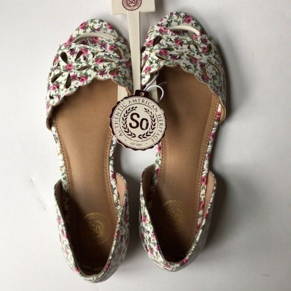 SO Loach Floral Flats Shoes New Size 8