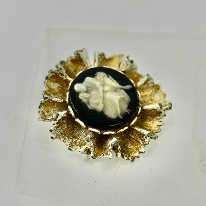 Vintage Cameo Brooch Pin or Pendant Gold Black White