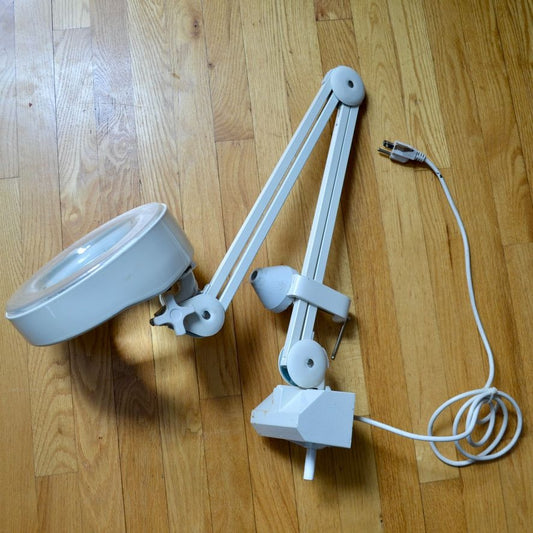 Articulating Magnifying Lamp Dentist Clamp-On Light TESTED & WORKS!