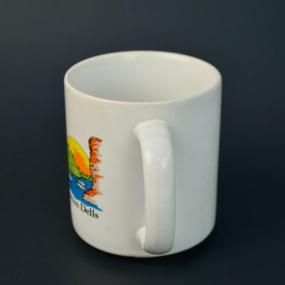 Wisconsin Dells Vintage Coffee Mug