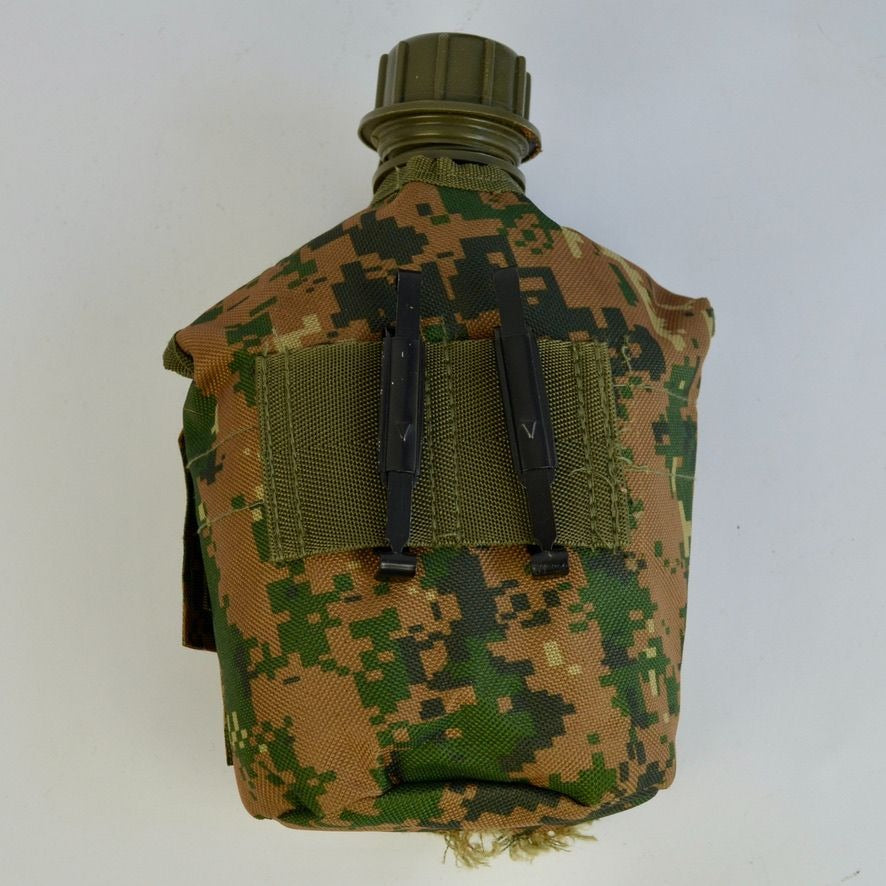 USMC Military Style Canteen & Thermal Canteen Pouch