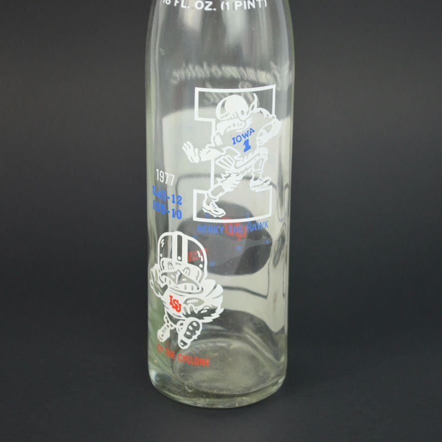 Vintage 1977 Pepsi-Cola Commemorative Bottle Iowa vs Iowa State Football 16 oz