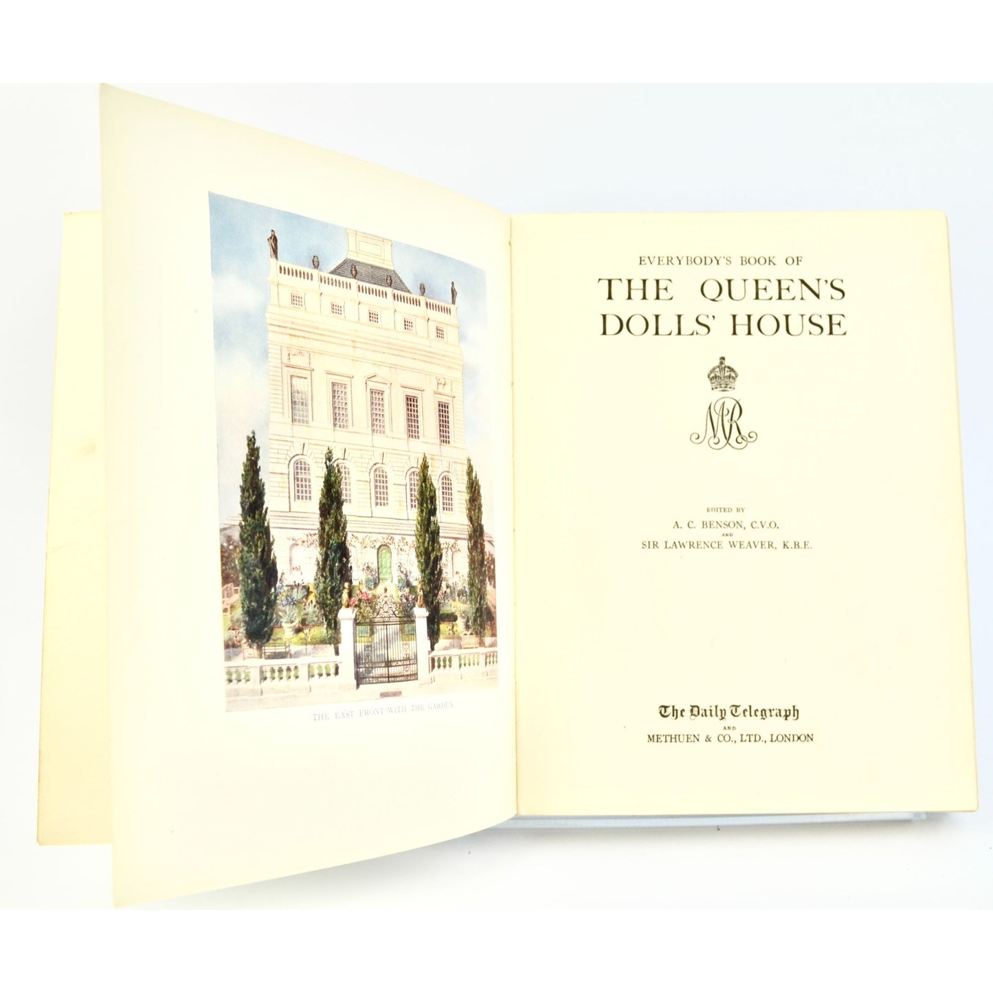 1924 Everybody's Book of The Queen's Dolls' House Antique