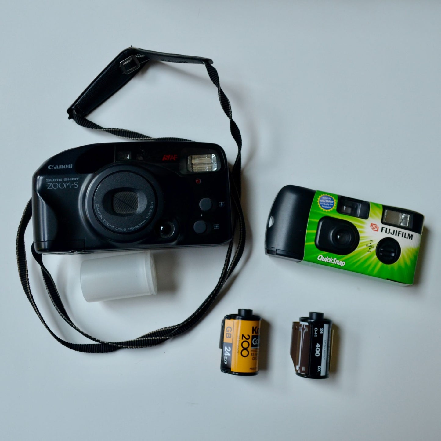 Canon Sure Shot Zoom-S Film Camera UNTESTED