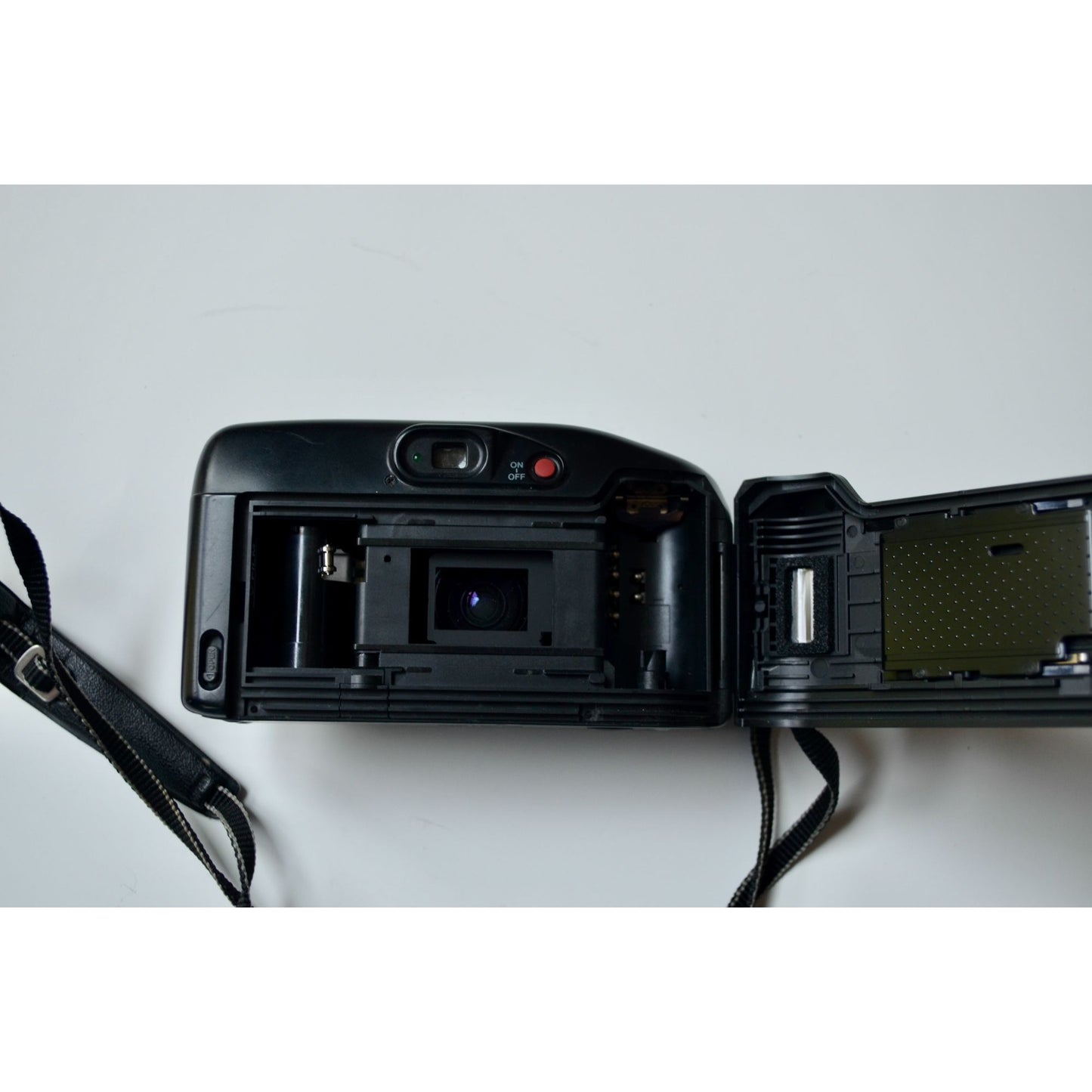 Canon Sure Shot Zoom-S Film Camera UNTESTED